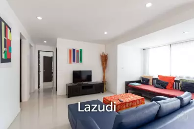 Great Value 4  Bed Pool Villa near Town