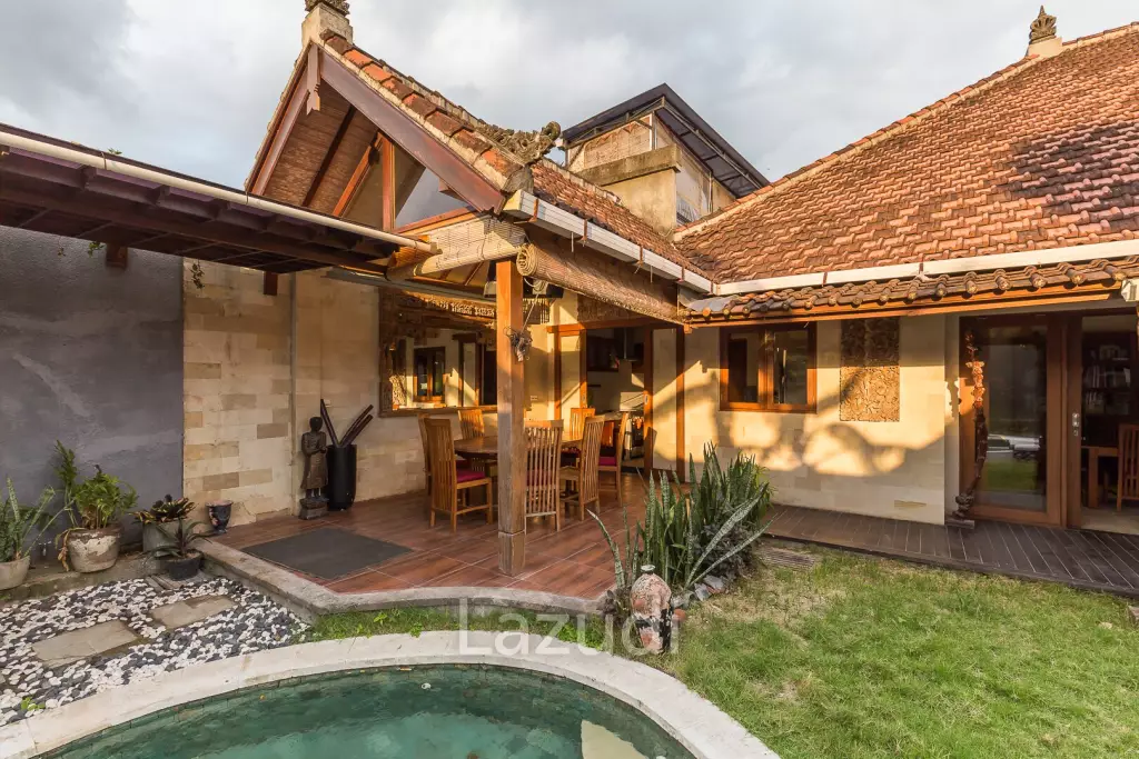 Great Freehold Villa in Kerobokan fully furnished 4 bedrooms