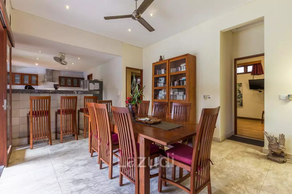 Great Freehold Villa in Kerobokan fully furnished 4 bedrooms