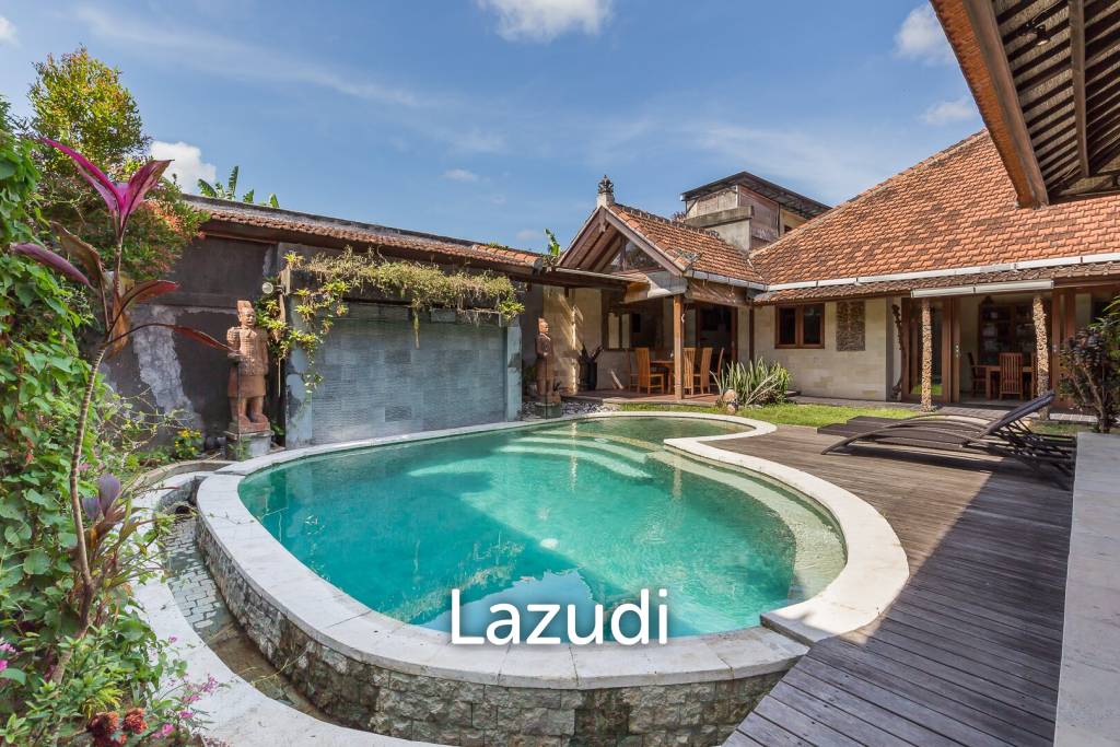 Great Freehold Villa in Kerobokan fully furnished 4 bedrooms