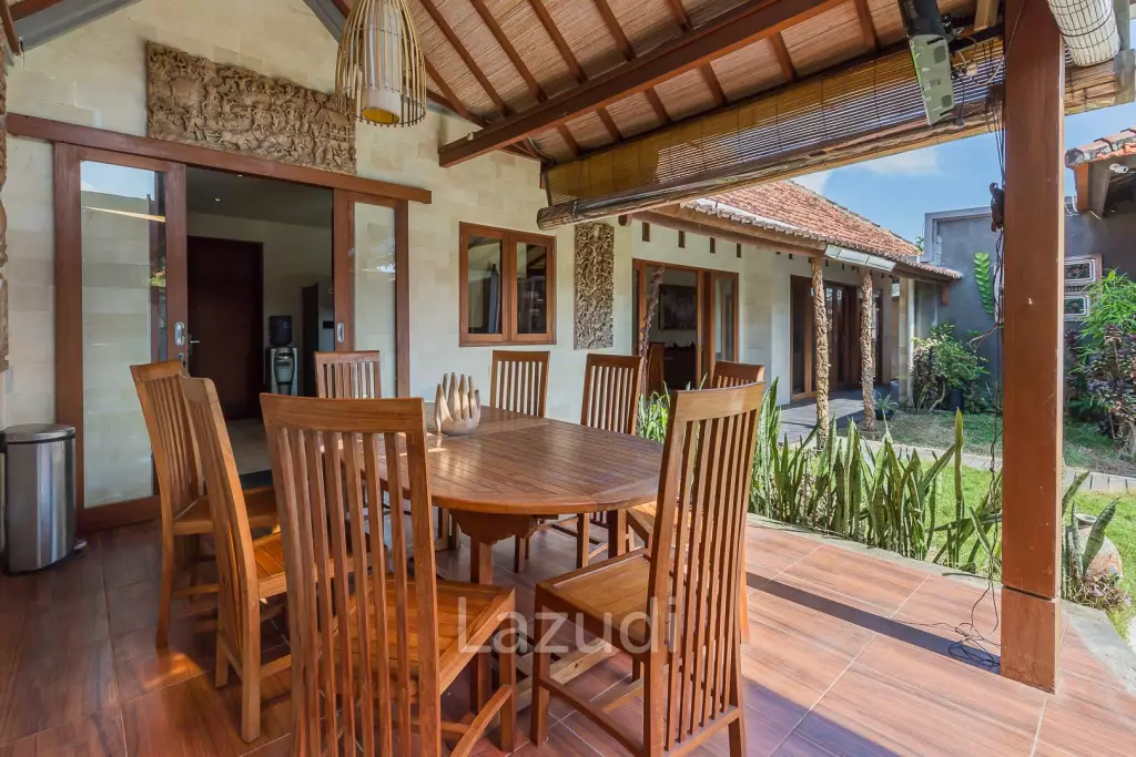 Great Freehold Villa in Kerobokan fully furnished 4 bedrooms