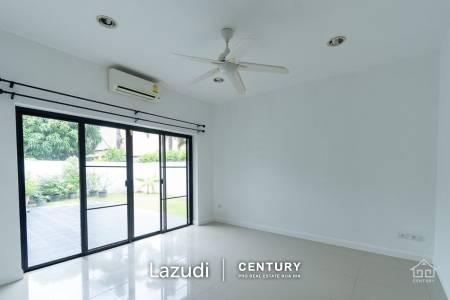 HUA HIN HILL VILLAGE 2 : 3 Bed villa near Town