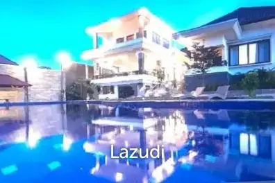 DISCOUNT Stunning Executive Style Villa With Breath Taking Views