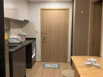 Studio 27.6 Sqm. Maestro 07 Victory Monument