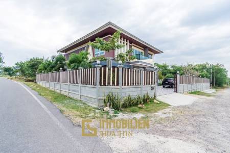 800 qm 3 Bett 3 Bad Villa Für Verkauf