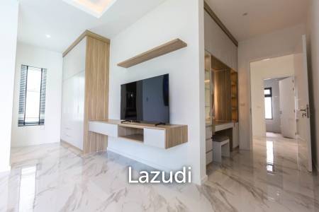 Plot 3 - 3 Bed 2 Bath Highland Villas 2 Ready to move in May 2023