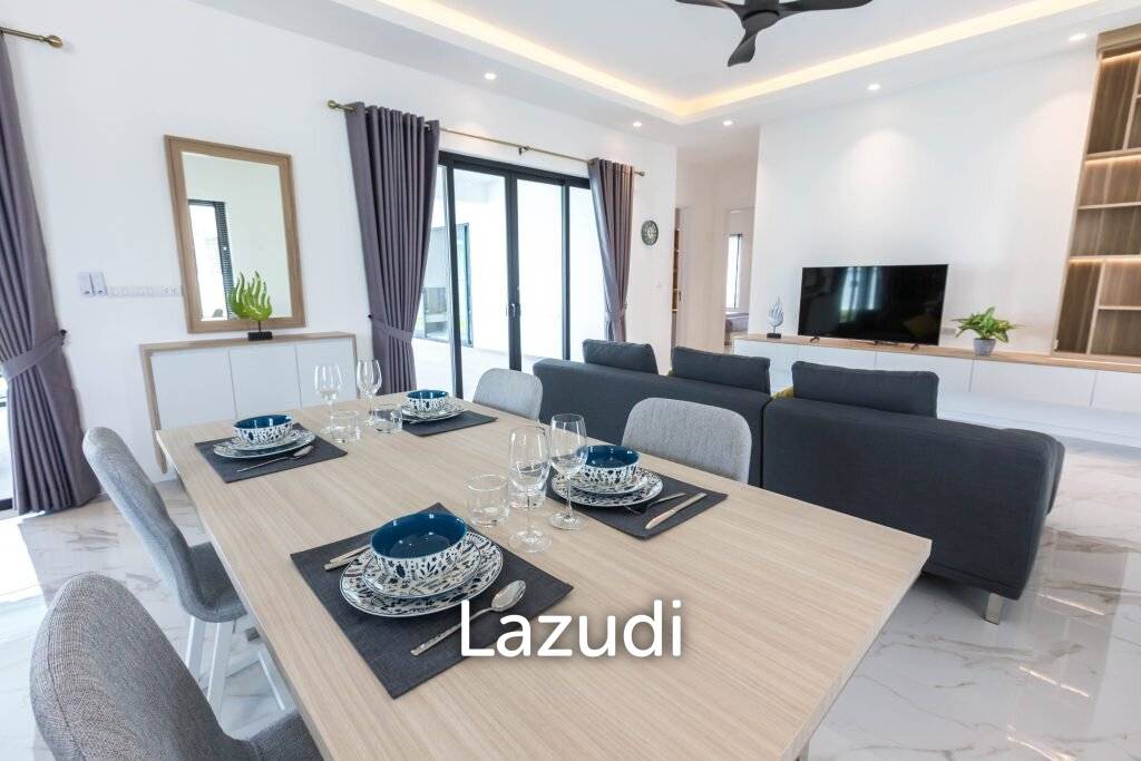 Plot 3 - 3 Bed 2 Bath Highland Villas 2 Ready to move in May 2023