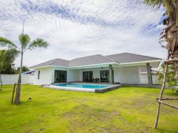 Plot 16 - 3 Bed 2 Bath Highland Villas 2