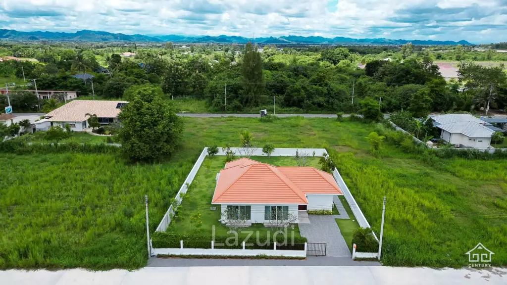 Great Value 3 Bed Pool Villa with large land plot