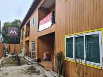Retail Space 836 Sqm. With Street Access On Soi 65