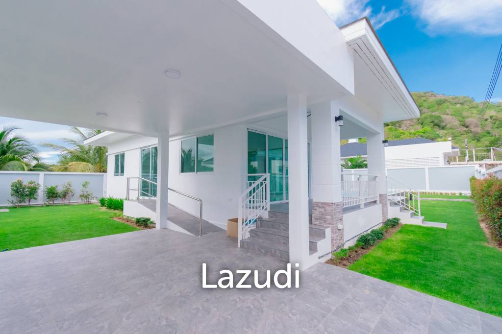New Modern Villa with Pool in Nong Kae Hua Hin
