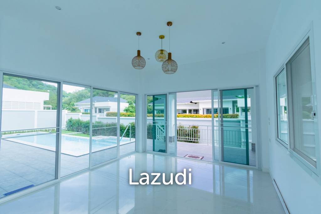 New Modern Villa with Pool in Nong Kae Hua Hin