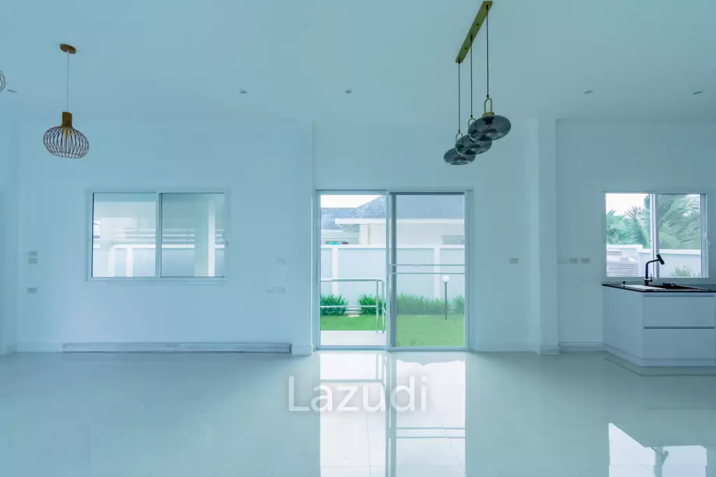 New Modern Villa with Pool in Nong Kae Hua Hin
