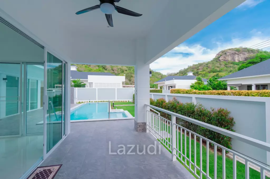 New Modern Villa with Pool in Nong Kae Hua Hin