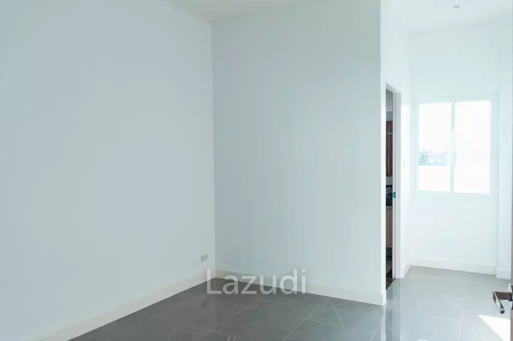 185 sqm modern pool villa with mountain view in Nong Kae Hua Hin