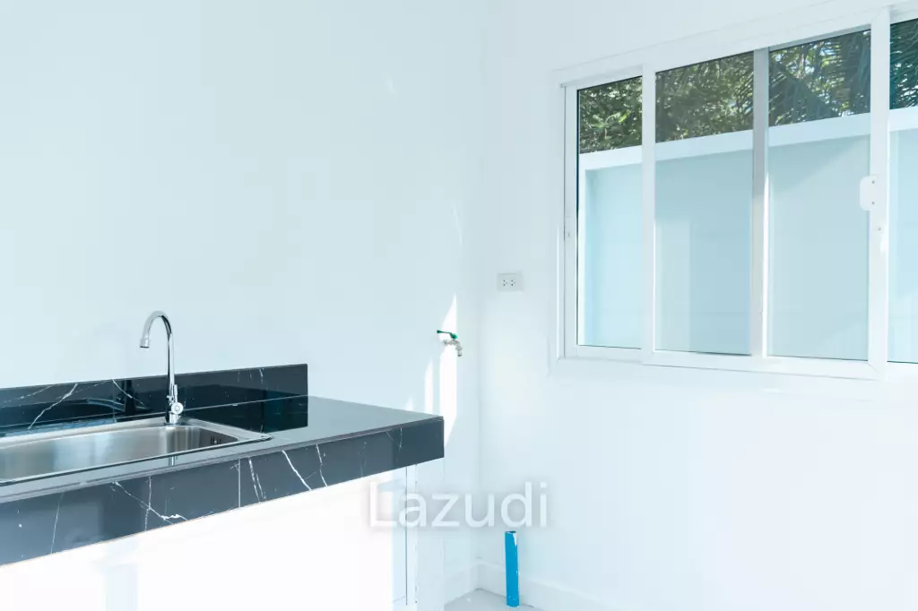 185 sqm modern pool villa with mountain view in Nong Kae Hua Hin
