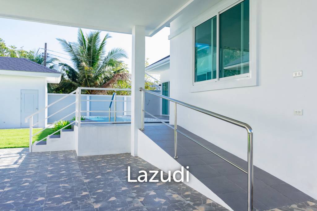 185 sqm modern pool villa with mountain view in Nong Kae Hua Hin