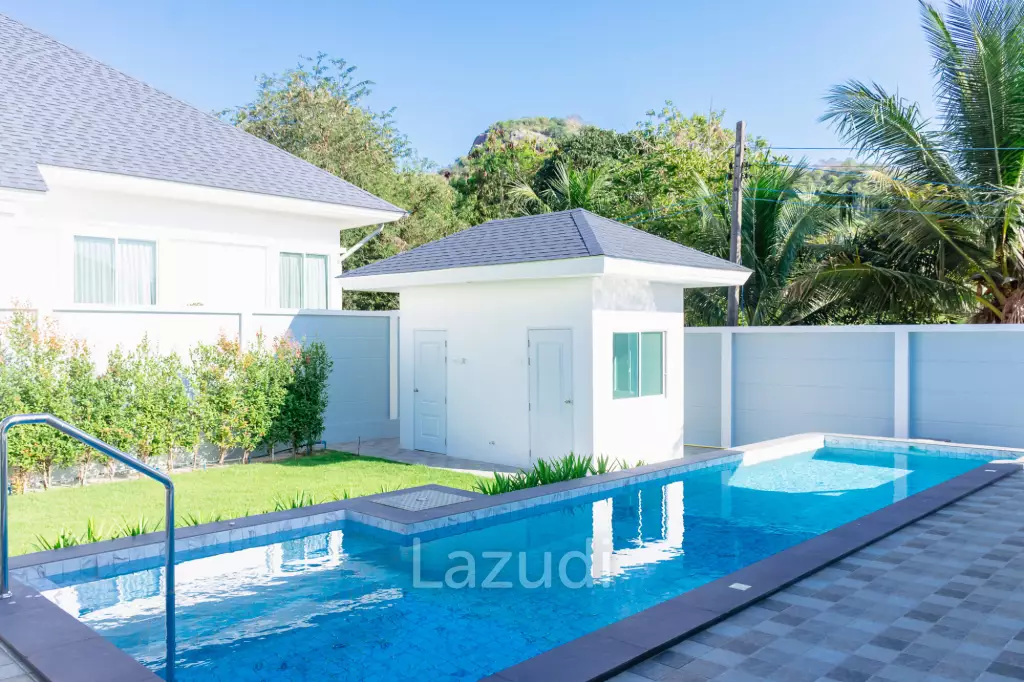 185 sqm modern pool villa with mountain view in Nong Kae Hua Hin