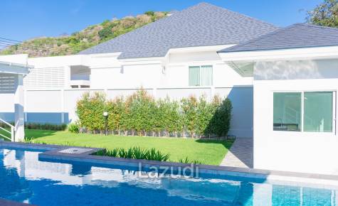 4 Bed 5 Bath Villa 345 SQ.M Baan Thai Pool Villa