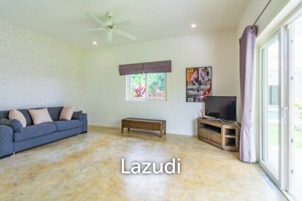 1,600 Sqm 5 Bed 6 Bath Villa For Sale