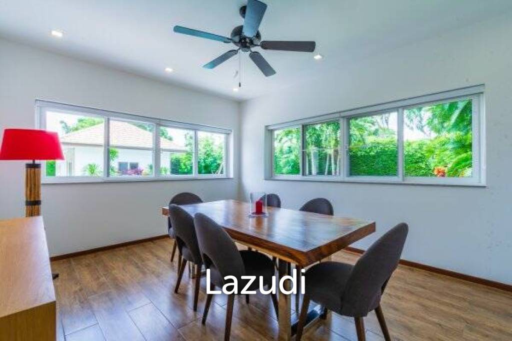 1,600 Sqm 5 Bed 6 Bath Villa For Sale