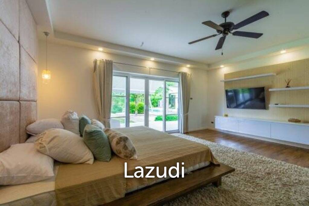 1,600 Sqm 5 Bed 6 Bath Villa For Sale