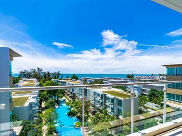 Beautiful 2 Bed Condo