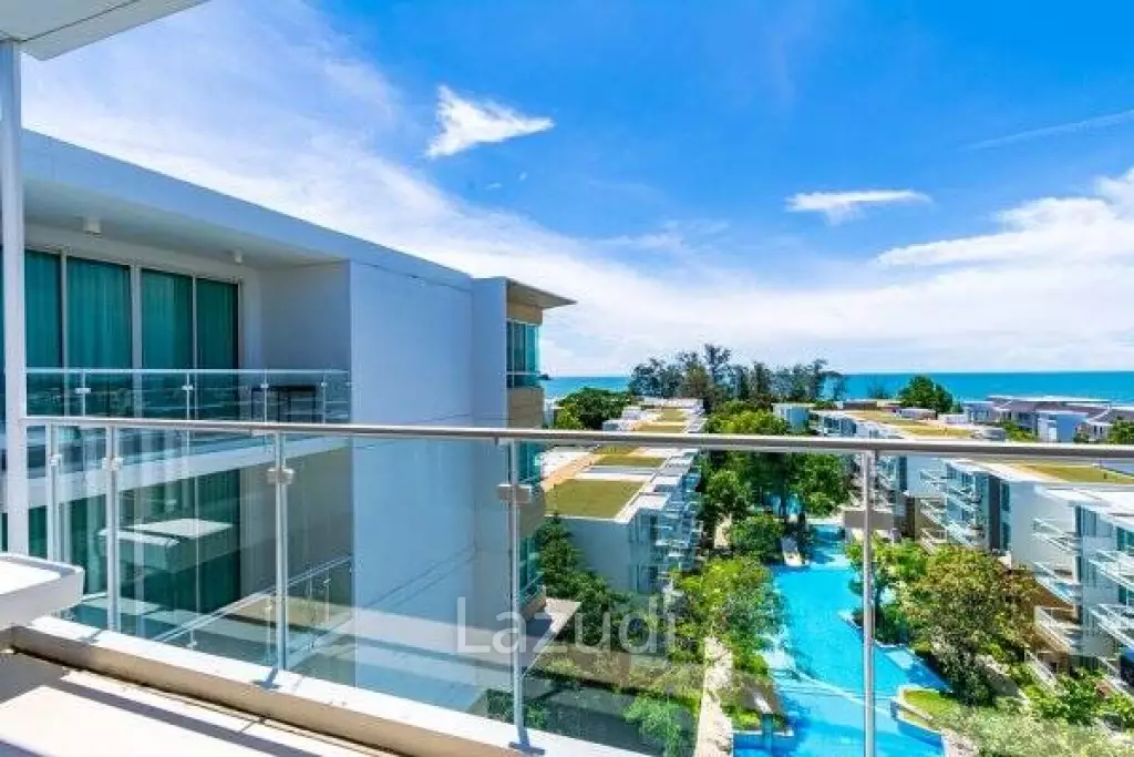 Beautiful 2 Bed Condo