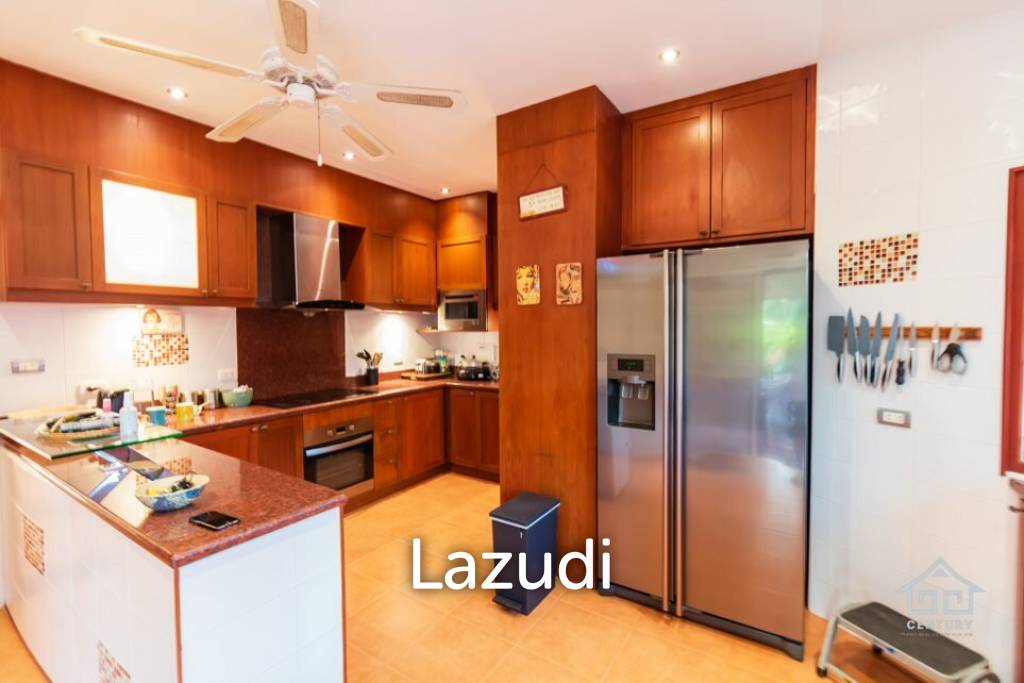 1,600 Sqm 6 Bed 6 Bath Villa For Sale