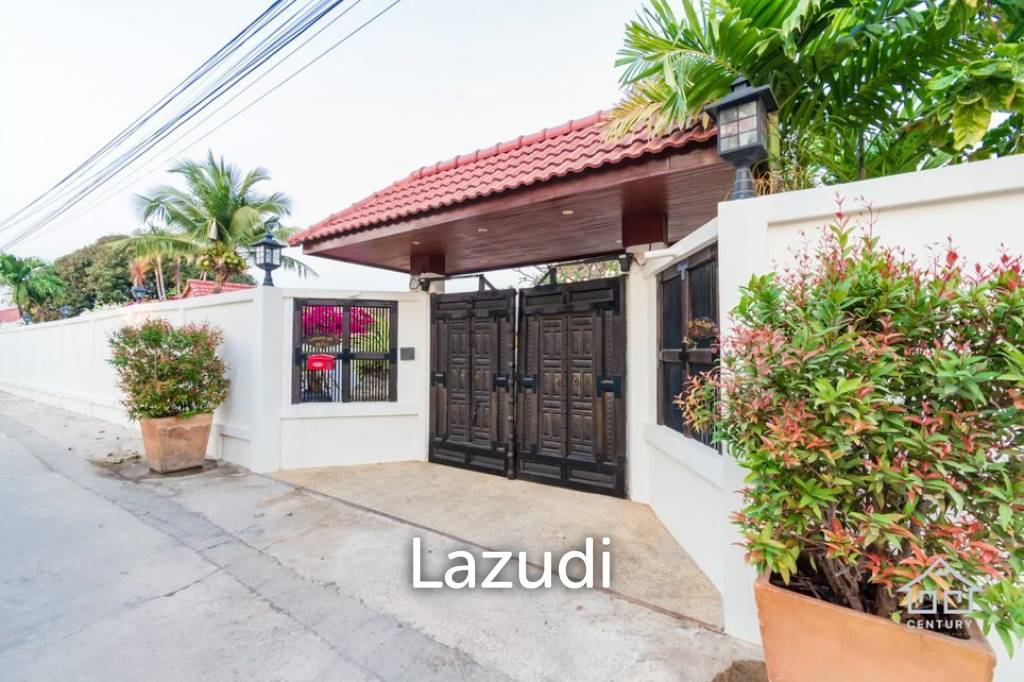 1,600 Sqm 6 Bed 6 Bath Villa For Sale