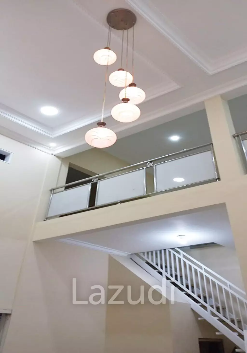 Rumah Dijual di Surabaya Dekat Kampus UNESA, Lenmarc Mall, Pakuwon Mall, PTC Mall, RS Mitra Keluarga Surabaya