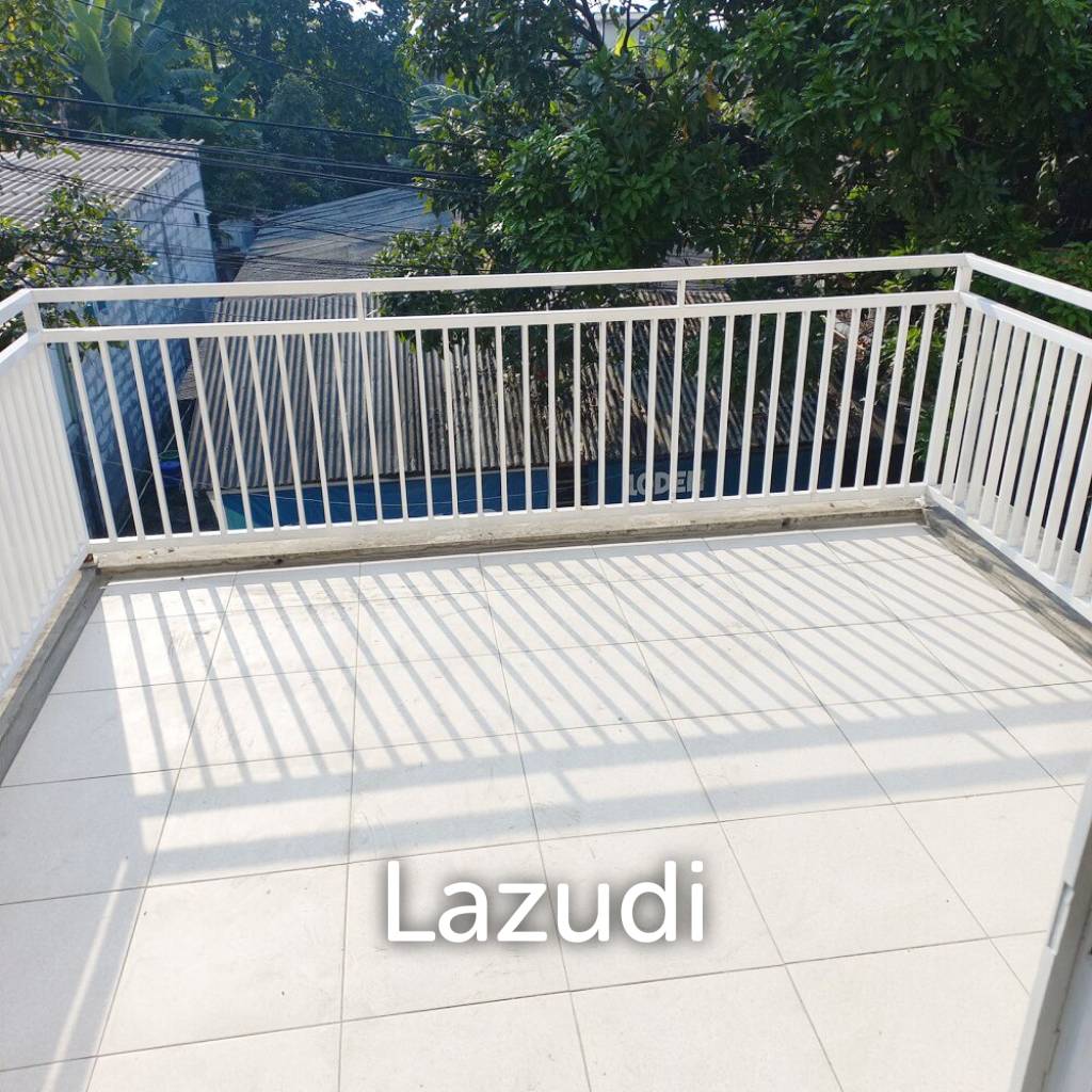Rumah Dijual di Surabaya Dekat Kampus UNESA, Lenmarc Mall, Pakuwon Mall, PTC Mall, RS Mitra Keluarga Surabaya