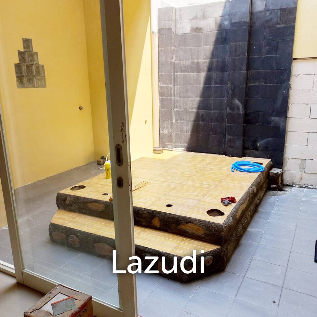 Rumah Dijual di Surabaya Dekat Kampus UNESA, Lenmarc Mall, Pakuwon Mall, PTC Mall, RS Mitra Keluarga Surabaya