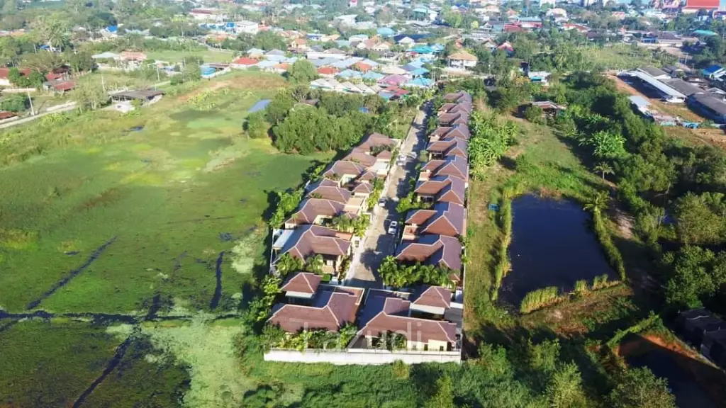 3 Beds 150SQ.M Grand Garden Home Beach