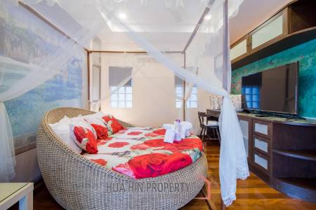 Two Storey 4 Bedroom Thai Style Pool Villa For Sale In Soi 88
