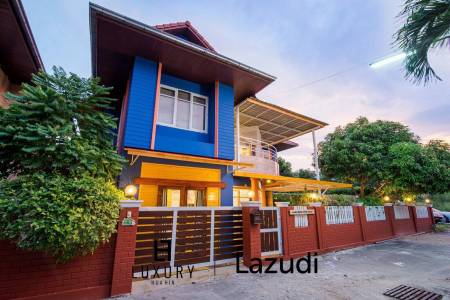 Two Storey 4 Bedroom Thai Style Pool Villa For Sale In Soi 88