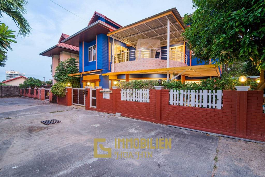 Two Storey 4 Bedroom Thai Style Pool Villa For Sale In Soi 88