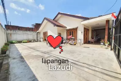 Rumah Dijual di Ciputat Dekat PEMKOT Tangerang Selatan, RS Buah Hati Ciputat, Pasar Mandiri Serua, Pamulang Square