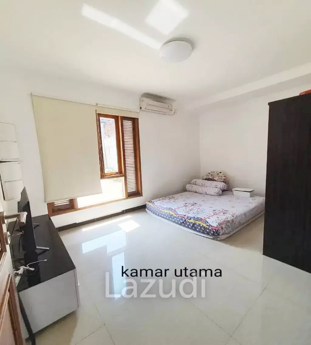 Rumah Dijual di Ciputat Dekat PEMKOT Tangerang Selatan, RS Buah Hati Ciputat, Pasar Mandiri Serua, Pamulang Square