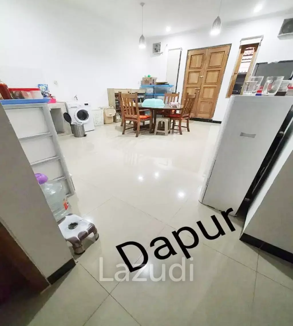Rumah Dijual di Ciputat Dekat PEMKOT Tangerang Selatan, RS Buah Hati Ciputat, Pasar Mandiri Serua, Pamulang Square