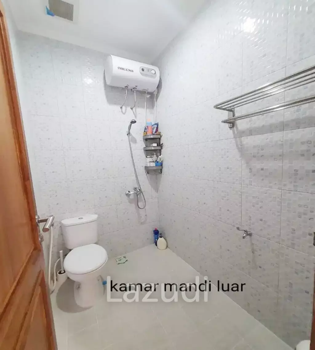 Rumah Dijual di Ciputat Dekat PEMKOT Tangerang Selatan, RS Buah Hati Ciputat, Pasar Mandiri Serua, Pamulang Square