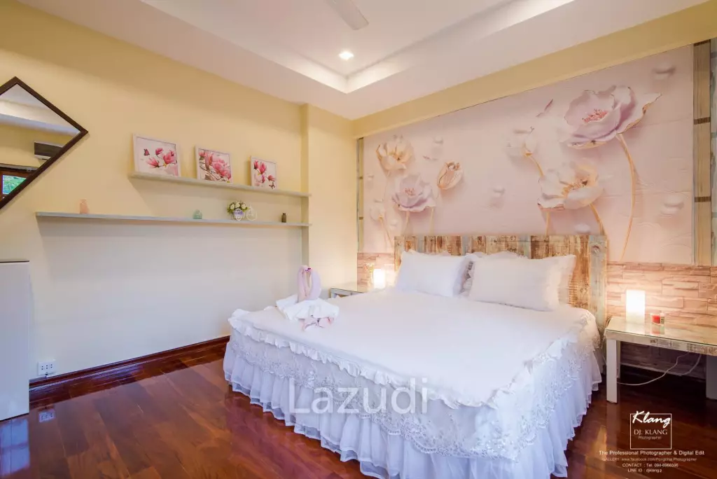 Two Story : 4 Bedroom Pool Villa For Rent Soi 94
