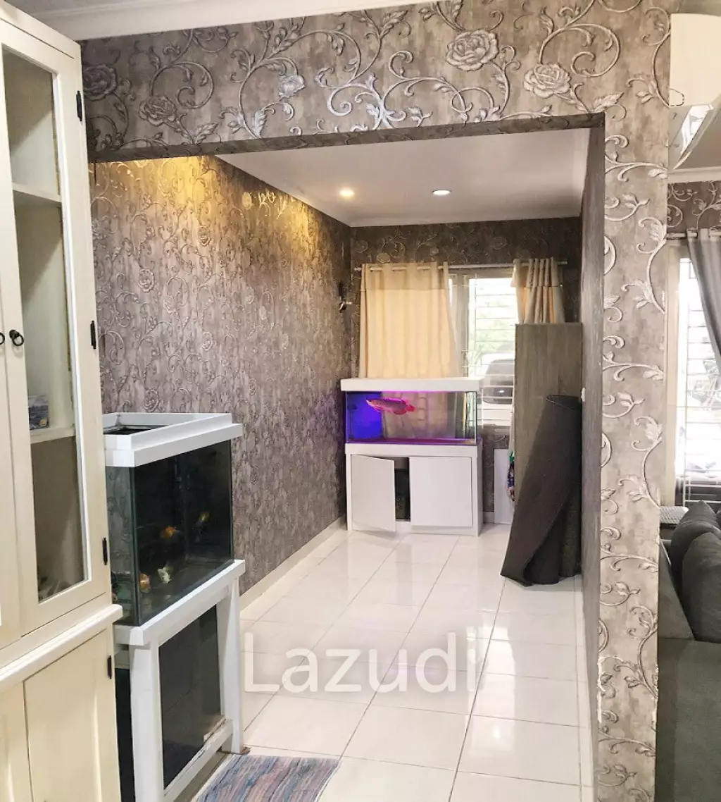 Rumah Dijual di De Latinos BSD City Dekat Stasiun Rawa Buntu, Pasar Modern BSD City, Kantor DPRD Tangerang Selatan