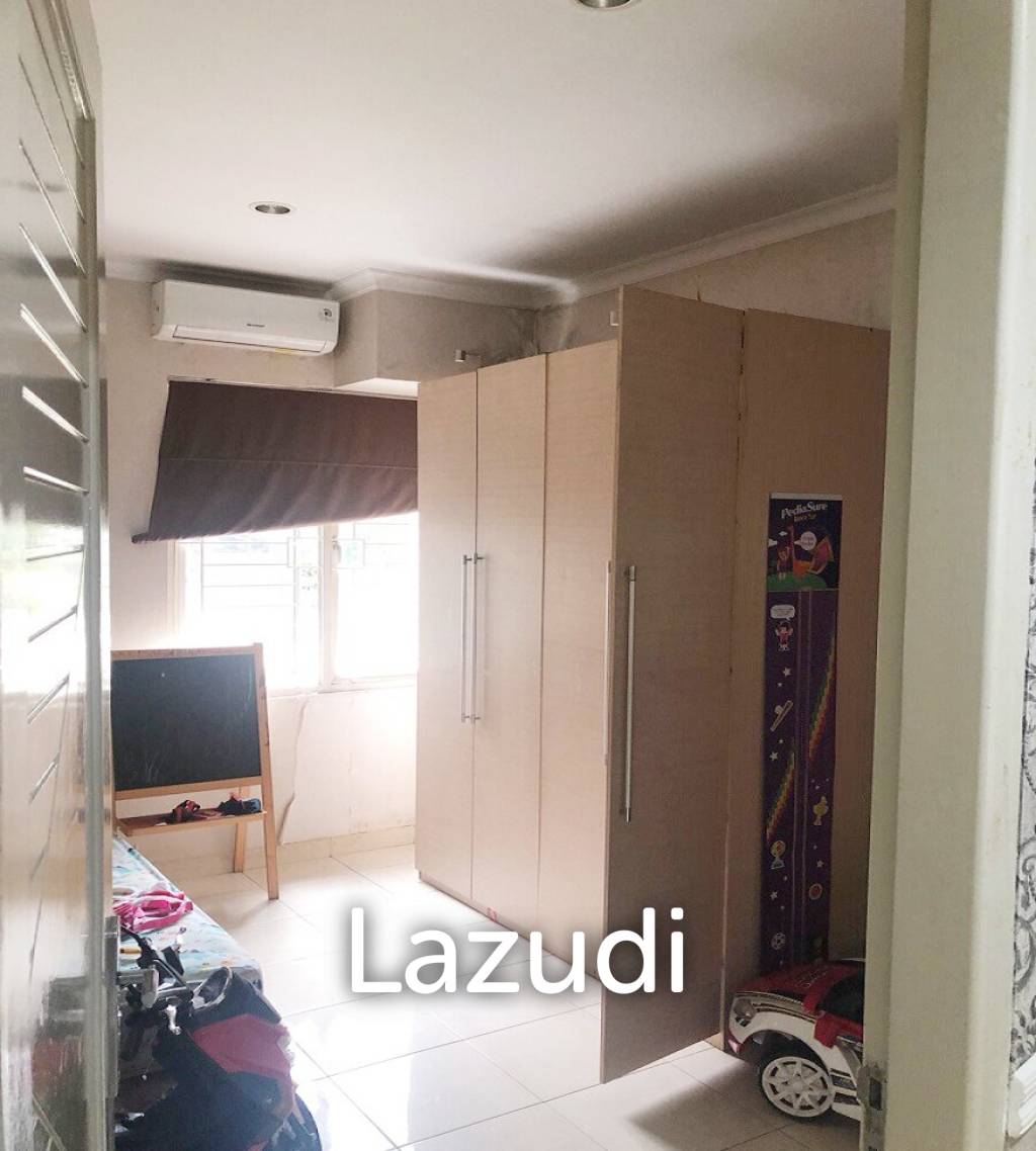 Rumah Dijual di De Latinos BSD City Dekat Stasiun Rawa Buntu, Pasar Modern BSD City, Kantor DPRD Tangerang Selatan