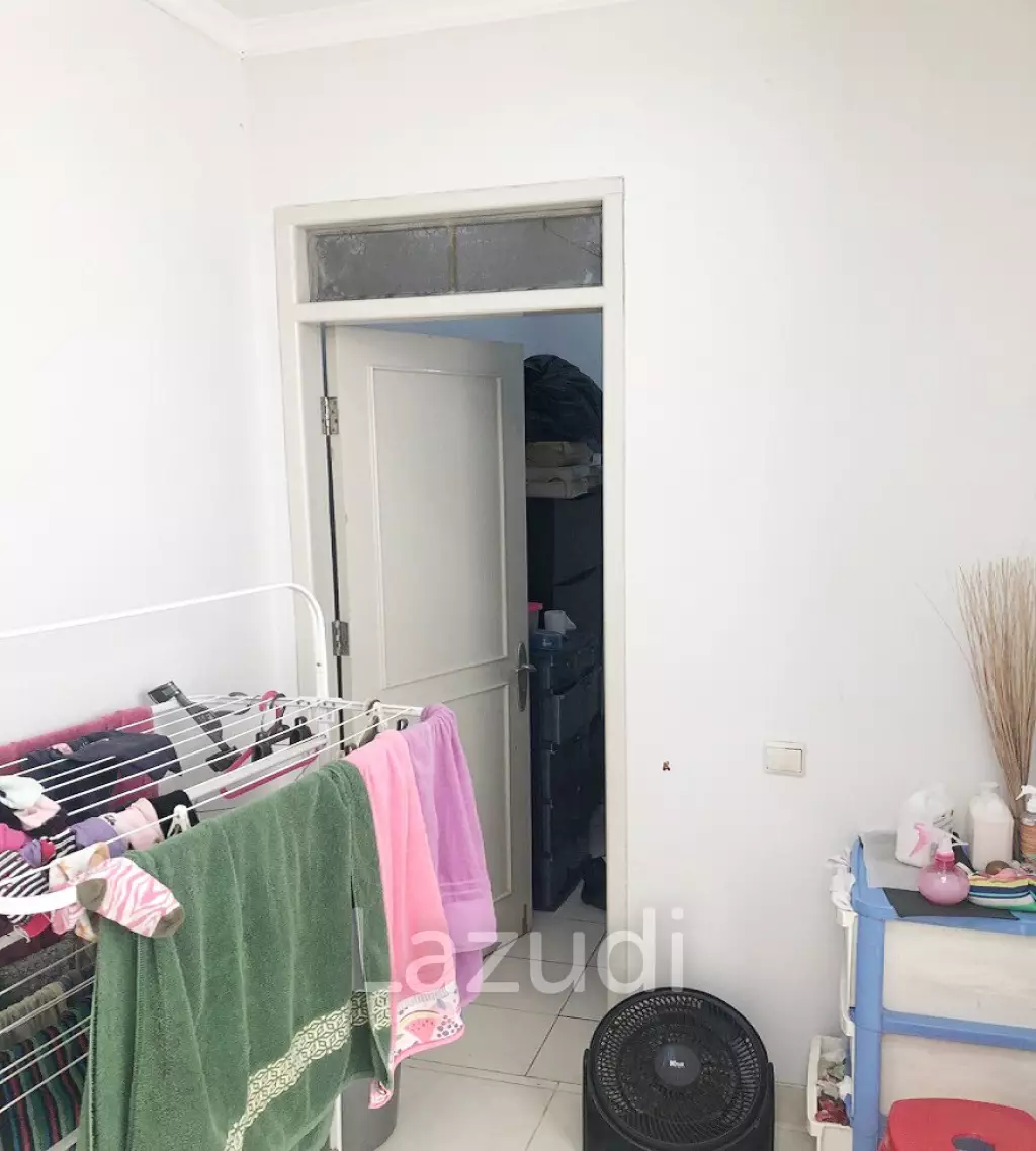 Rumah Dijual di De Latinos BSD City Dekat Stasiun Rawa Buntu, Pasar Modern BSD City, Kantor DPRD Tangerang Selatan