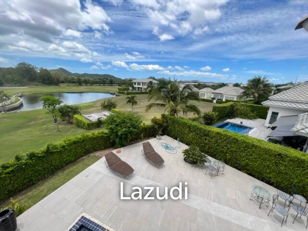 แบล็ค เมาเทนท์ วิลลา : 4 ห้องนอน 2 ชั้น