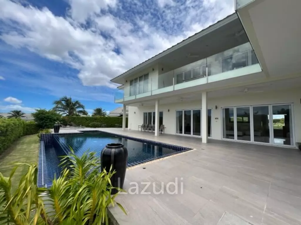 BLACK MOUNTAIN VILLA  : 4 bed 2 storey