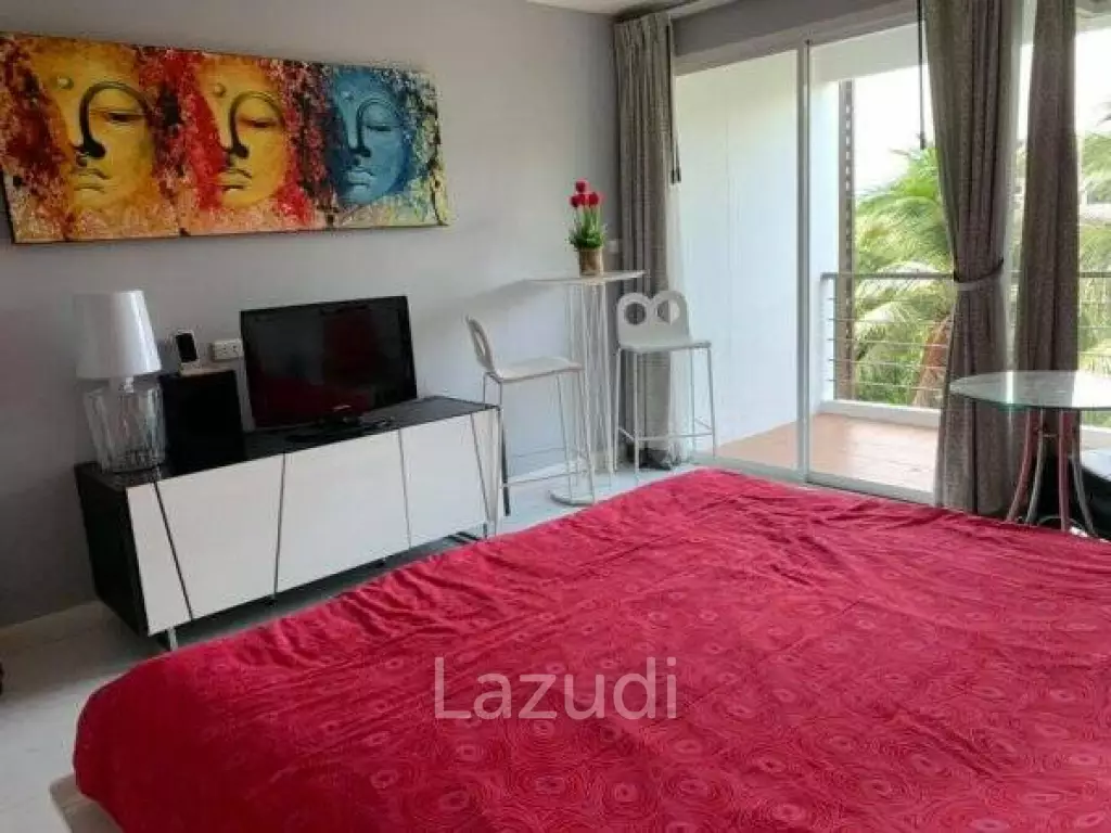 Studio Condo in Town