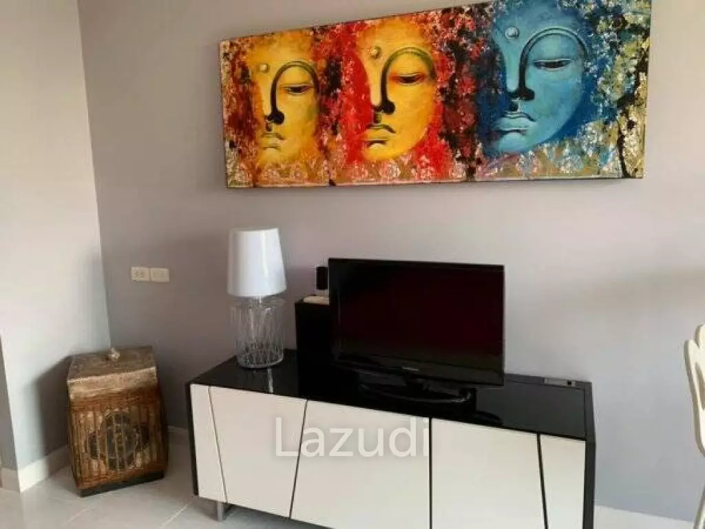 Studio Condo in Town