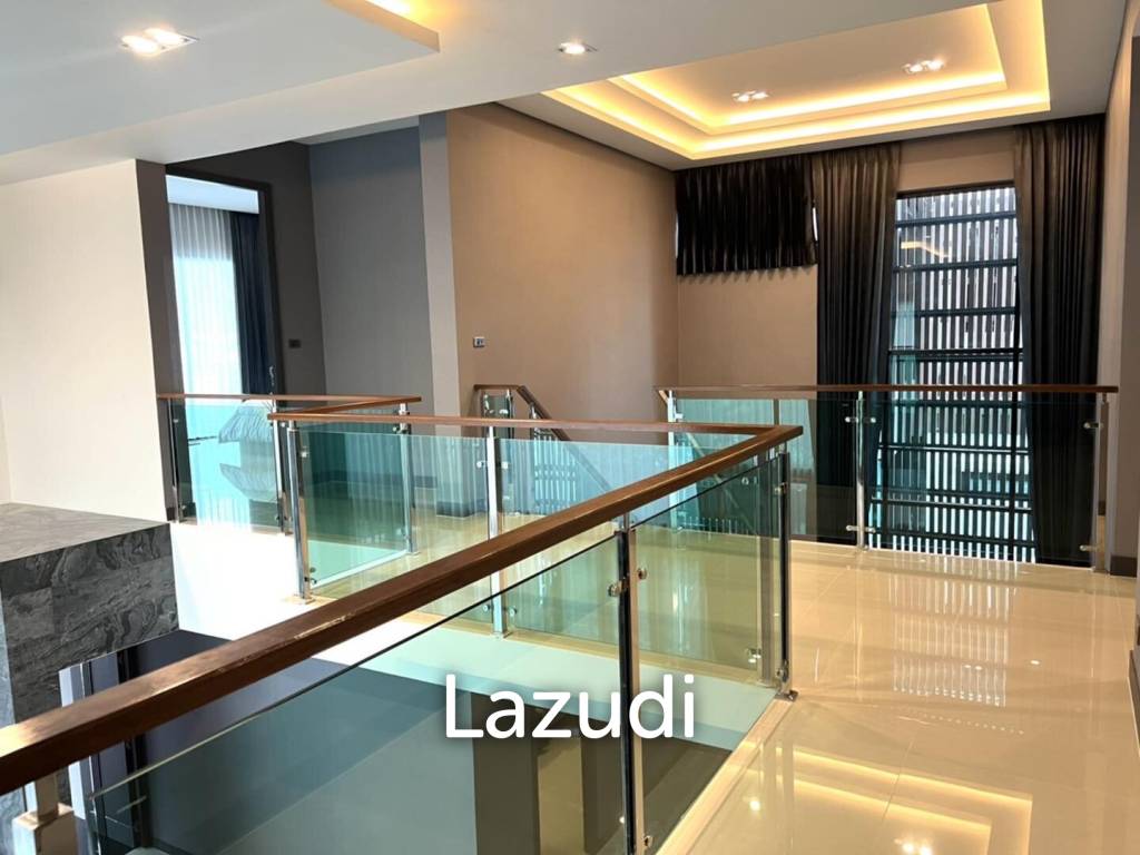3 Bed  4 Bath 410.25 SQ.M Nakarasarp Village
